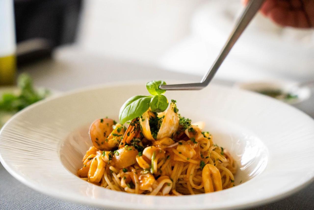 Jareed Hotel Riyadh Eksteriør bilde A pasta dish
