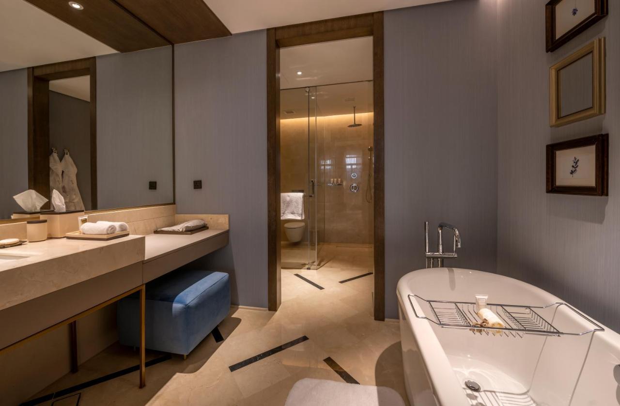 Jareed Hotel Riyadh Eksteriør bilde Bathroom